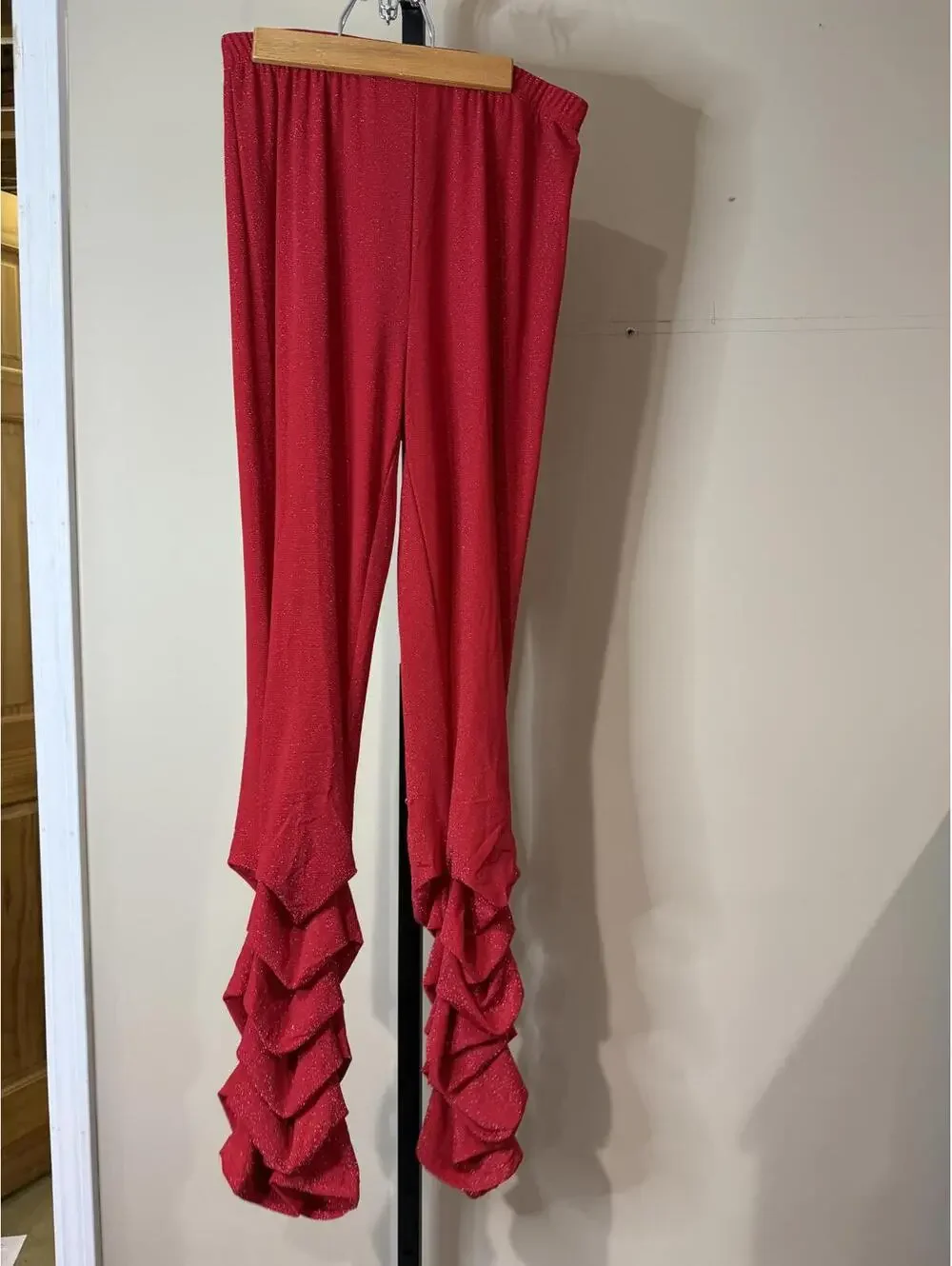 Red Ruffled Leggings Size Small polyester